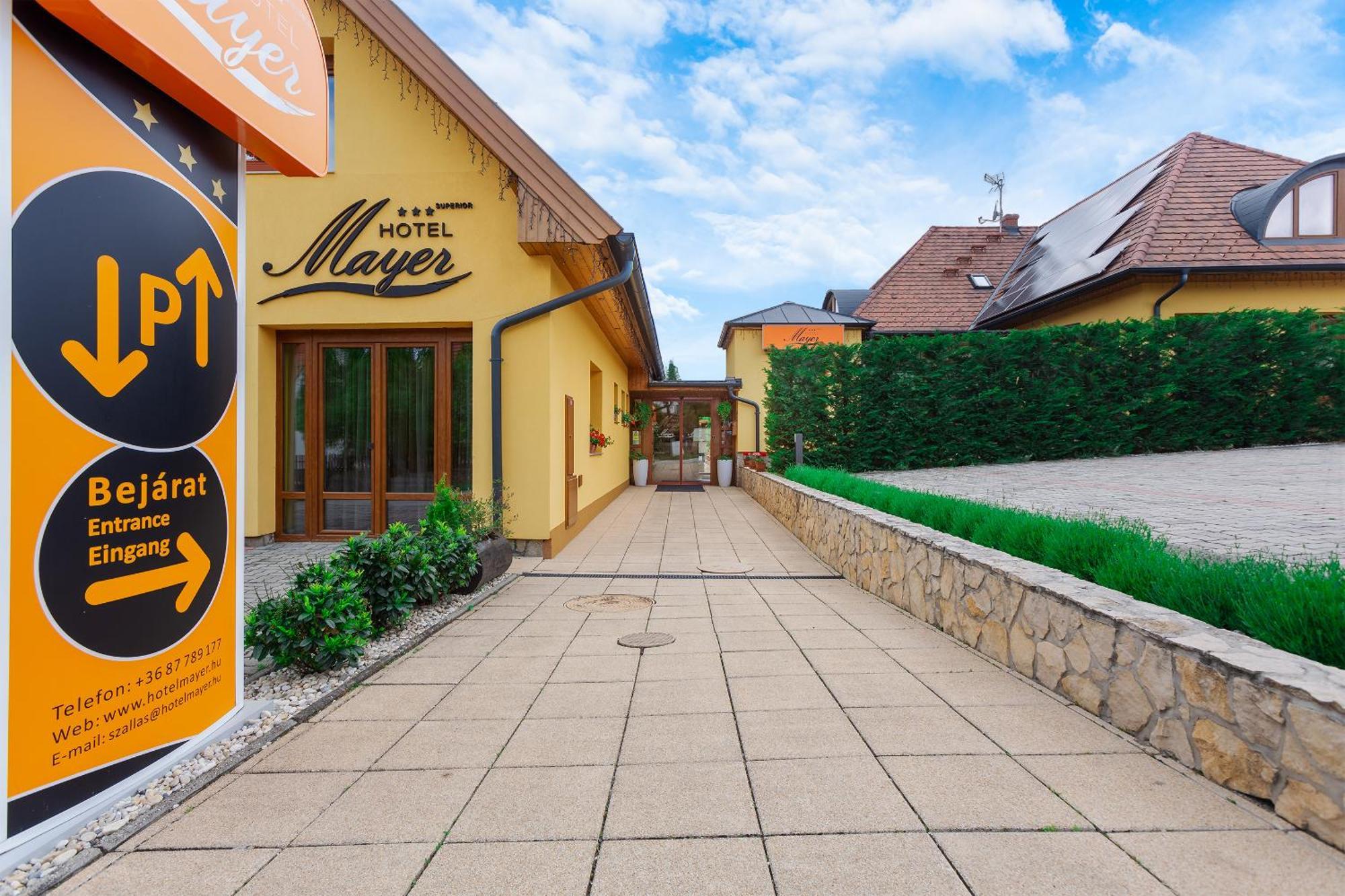 Hotel Mayer Alsooers Exterior photo